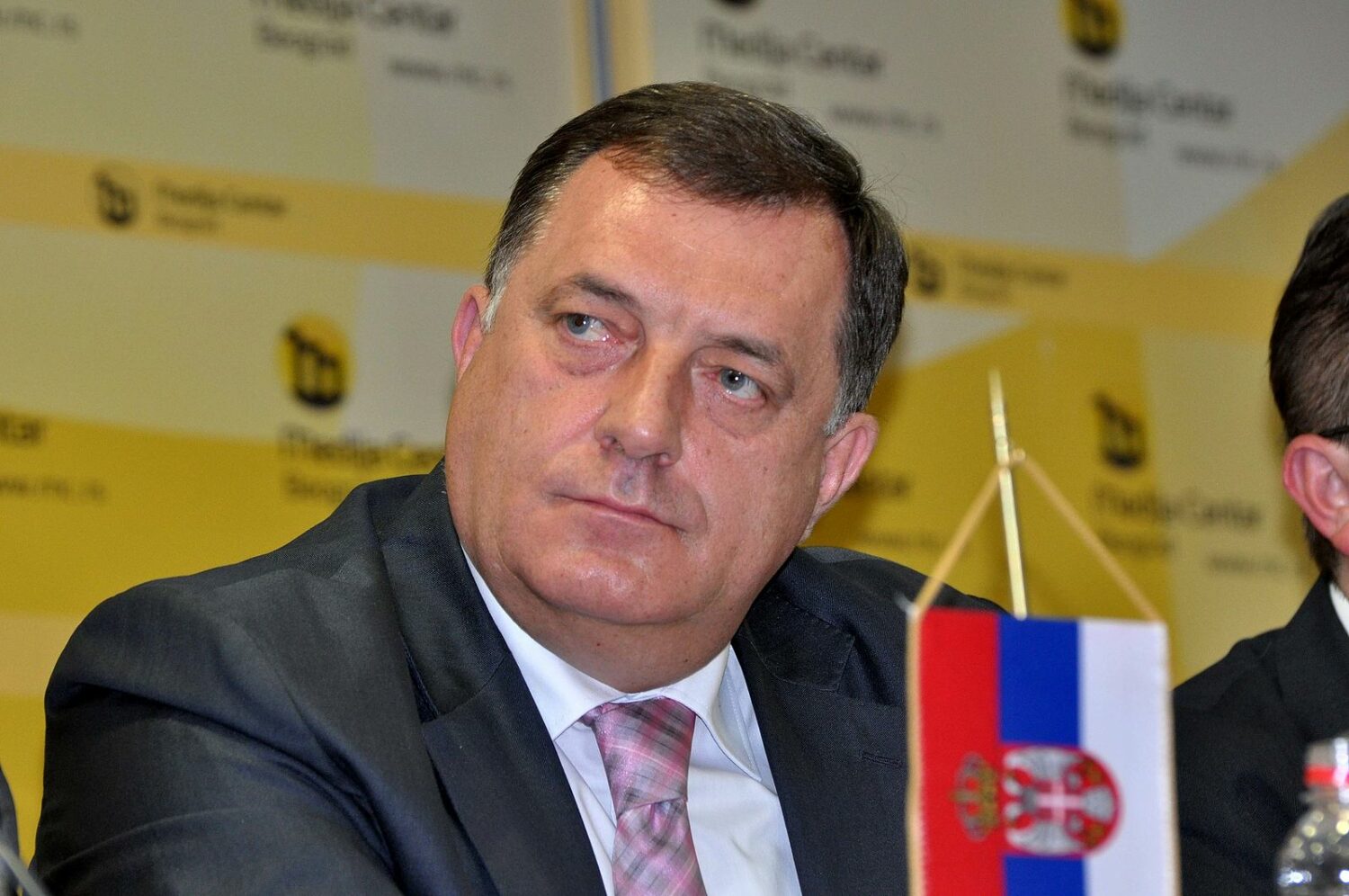 Bosnia And Herzegovina: Republika Srpska President Threatens Journalist 